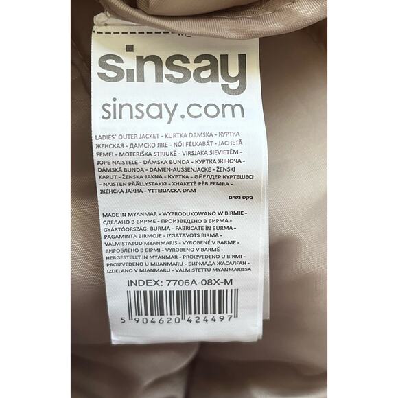 NWT Women's Sinsay Outerwear Collection Cream Zip Up Puffer Hooded Jacket Size M - Picture 5 of 7